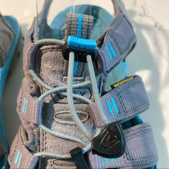 KEEN Sz 9 Anti-Odour Anatomic Footbed Waterproof Bungee Closure Outdoor Sandals - Picture 4 of 14